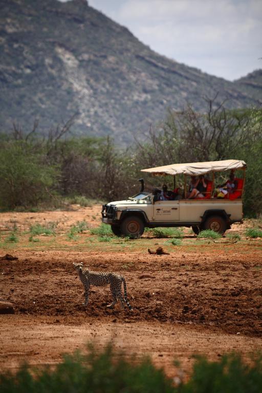 Saruni Samburu Villa Екстериор снимка